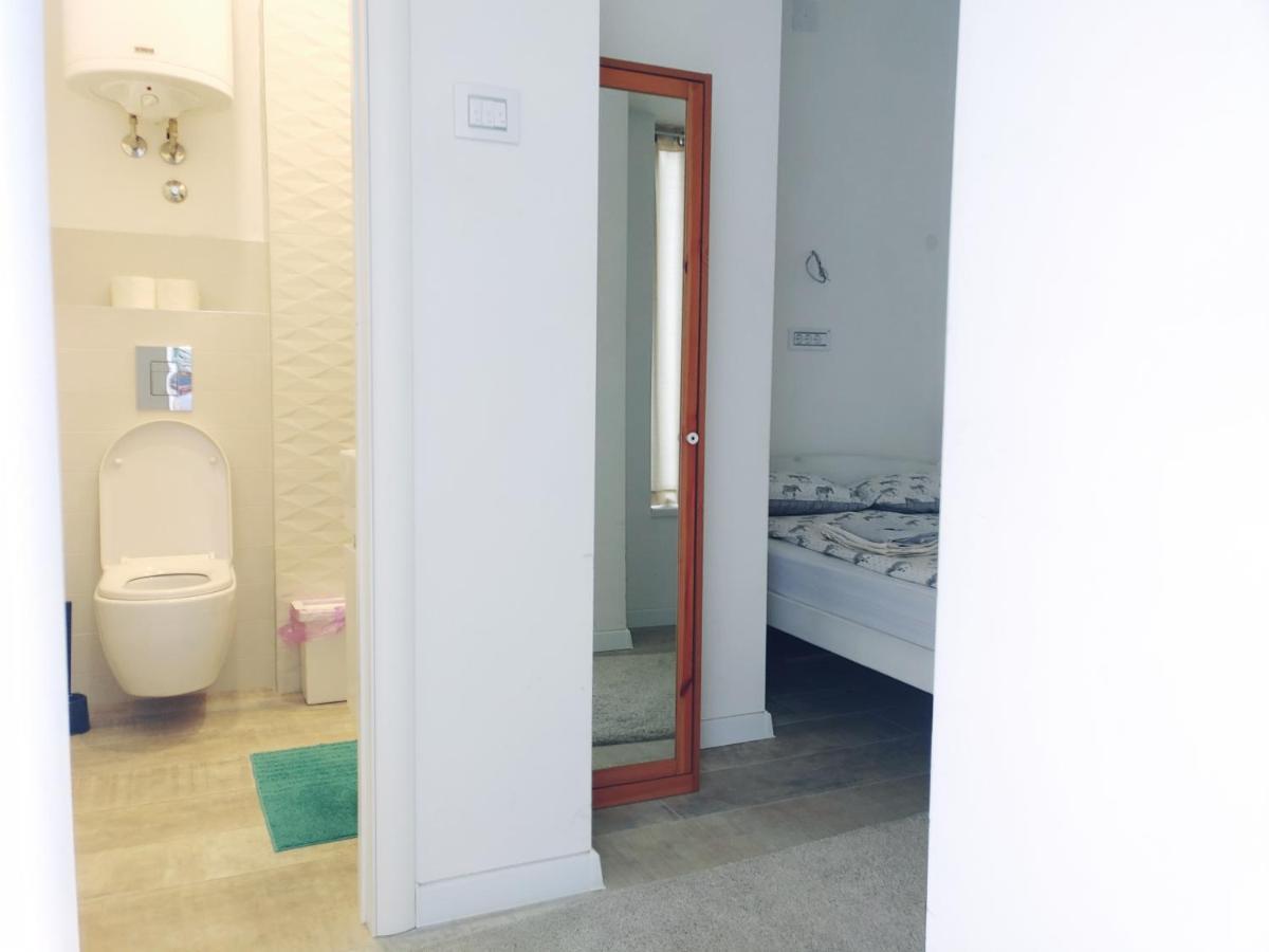 Cricket Park Hostel Belgrad Exterior foto